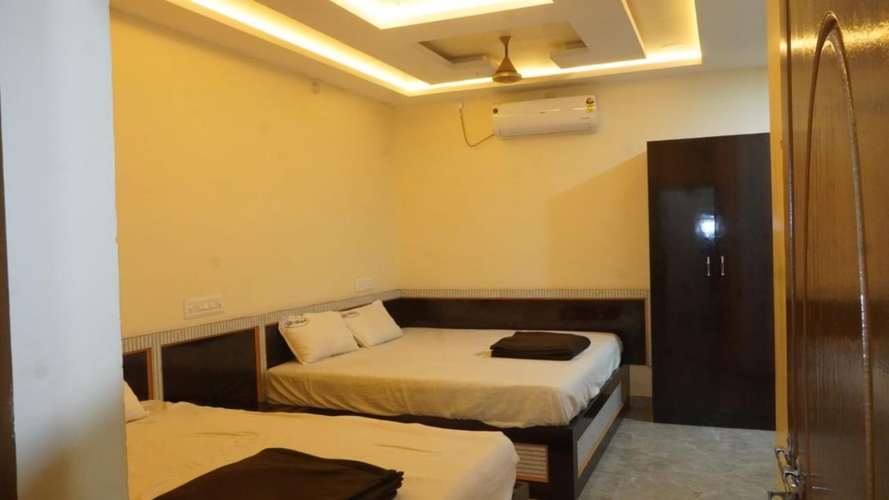 Sri Vasavi Residency Hotel Rameshwaram Exterior photo