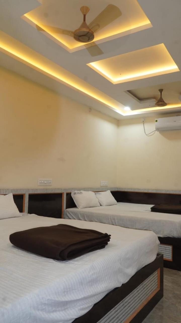 Sri Vasavi Residency Hotel Rameshwaram Exterior photo